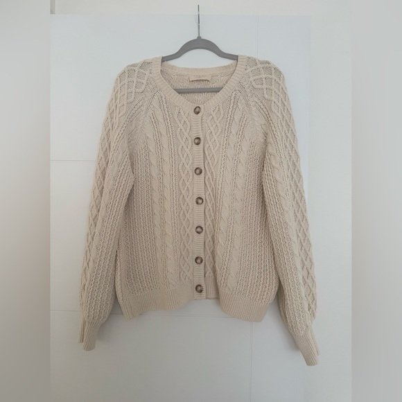 Sezane Cream Cable Knit Sweater - Picture 3 of 13